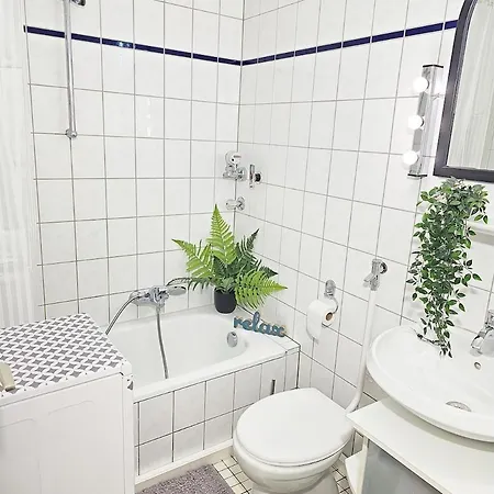 Furnished U6 Harras Lägenhet München