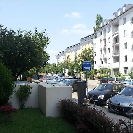Furnished U6 Harras Апартаменты *